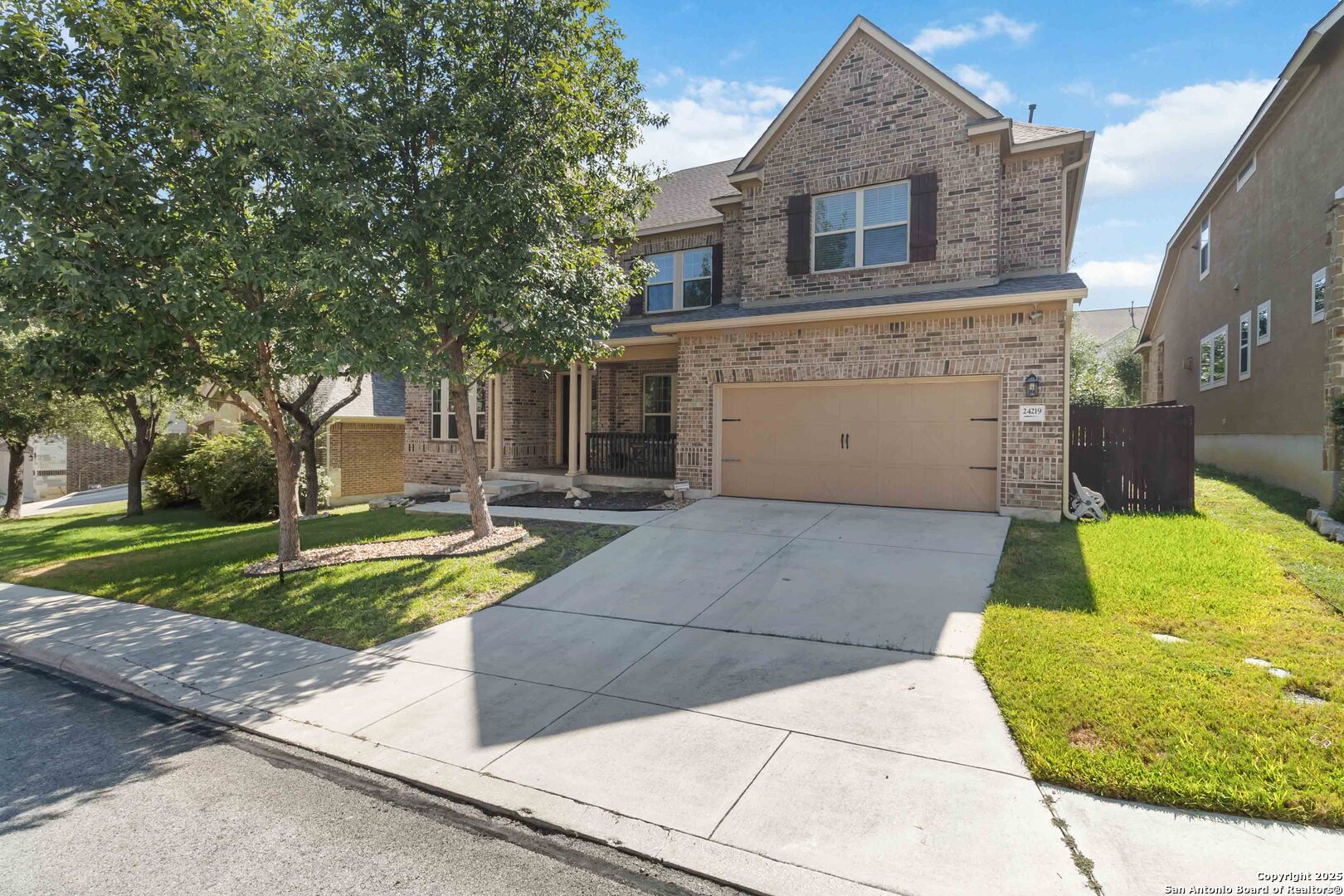 24219 Artisan Gate