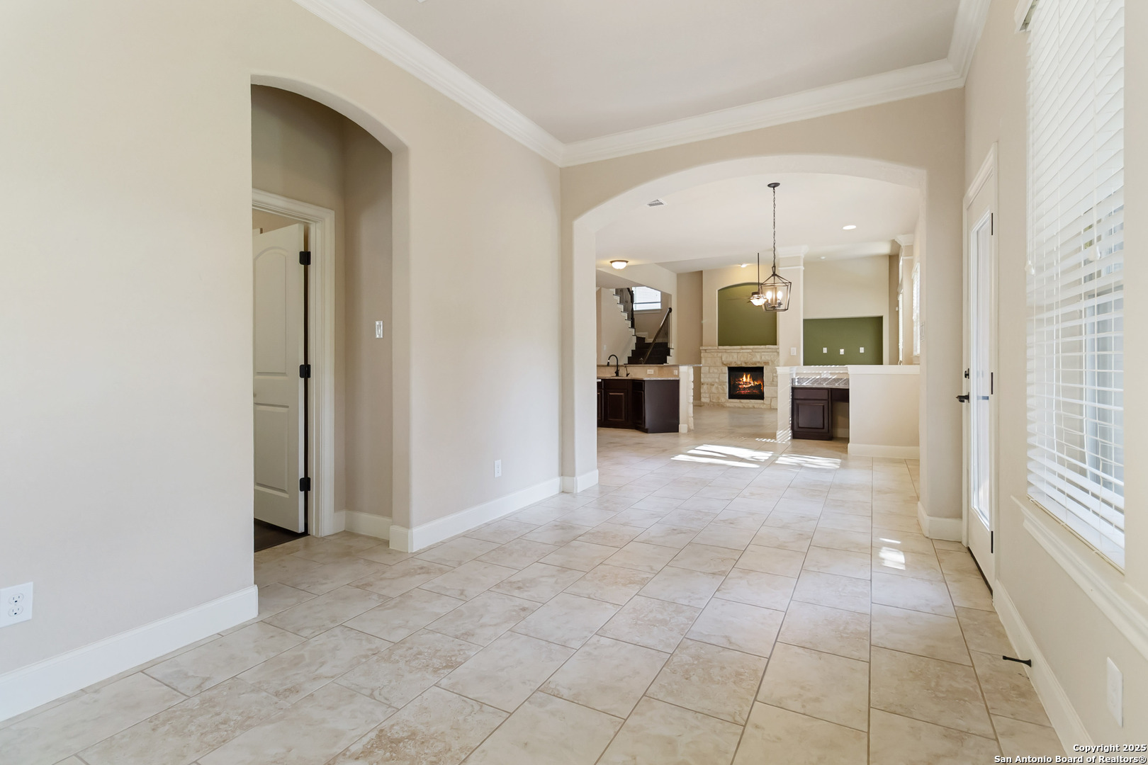 24219 Artisan Gate