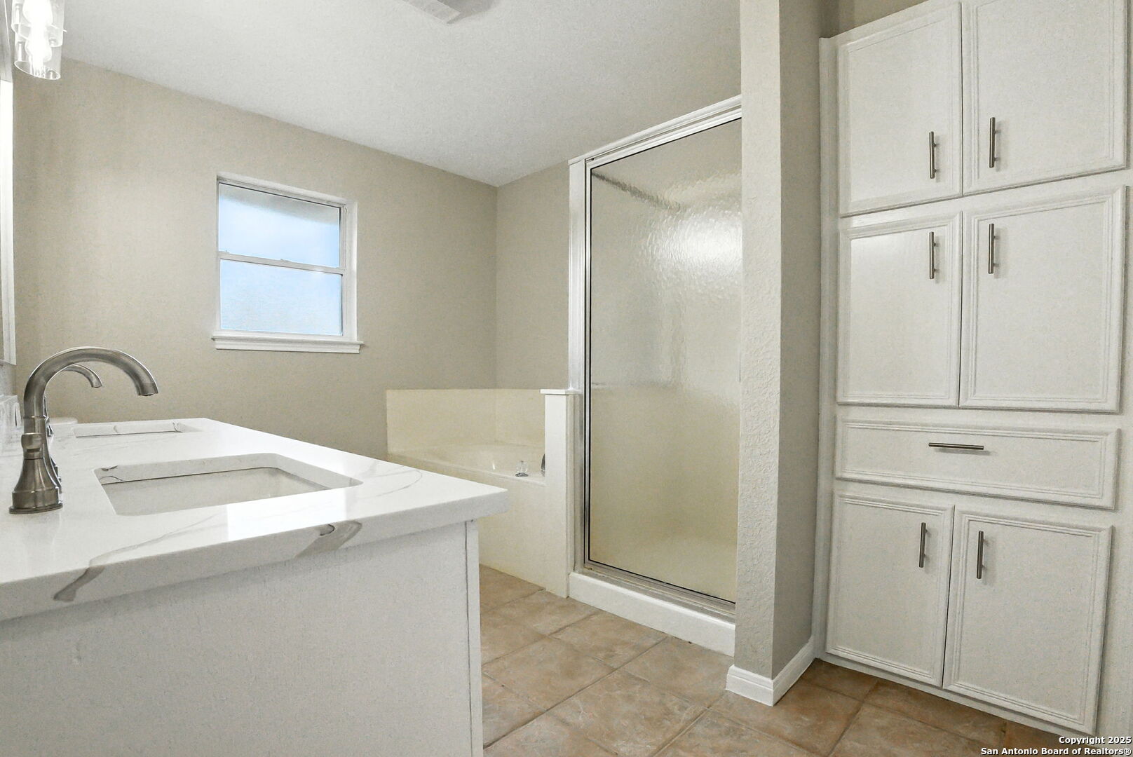 1280 Fox Glen