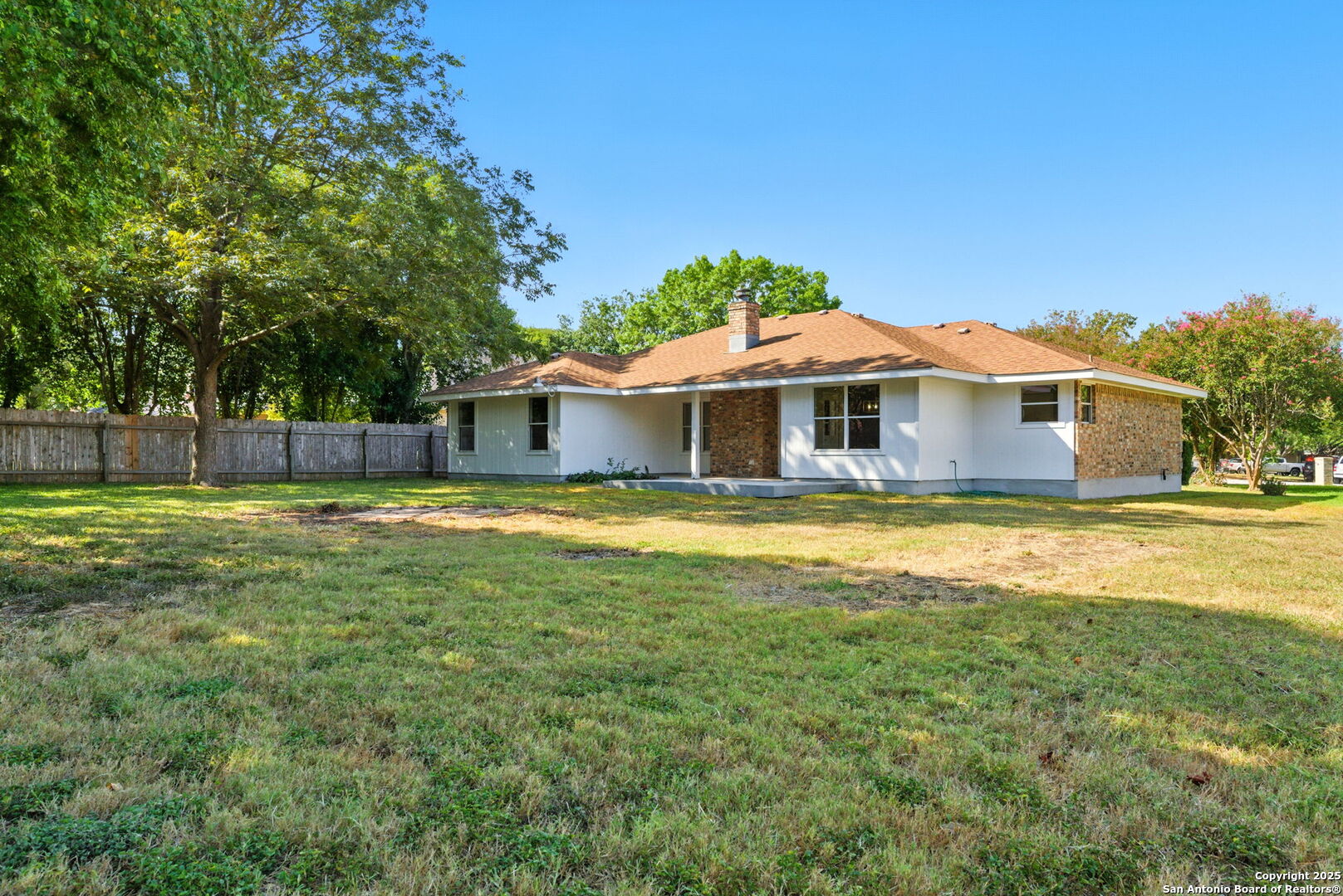 1280 Fox Glen