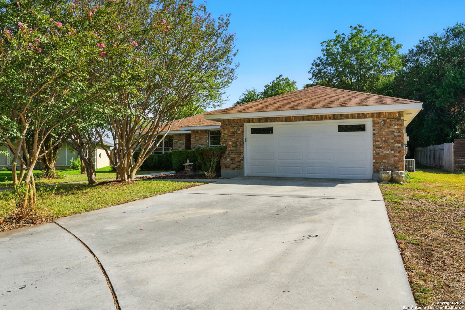 1280 Fox Glen