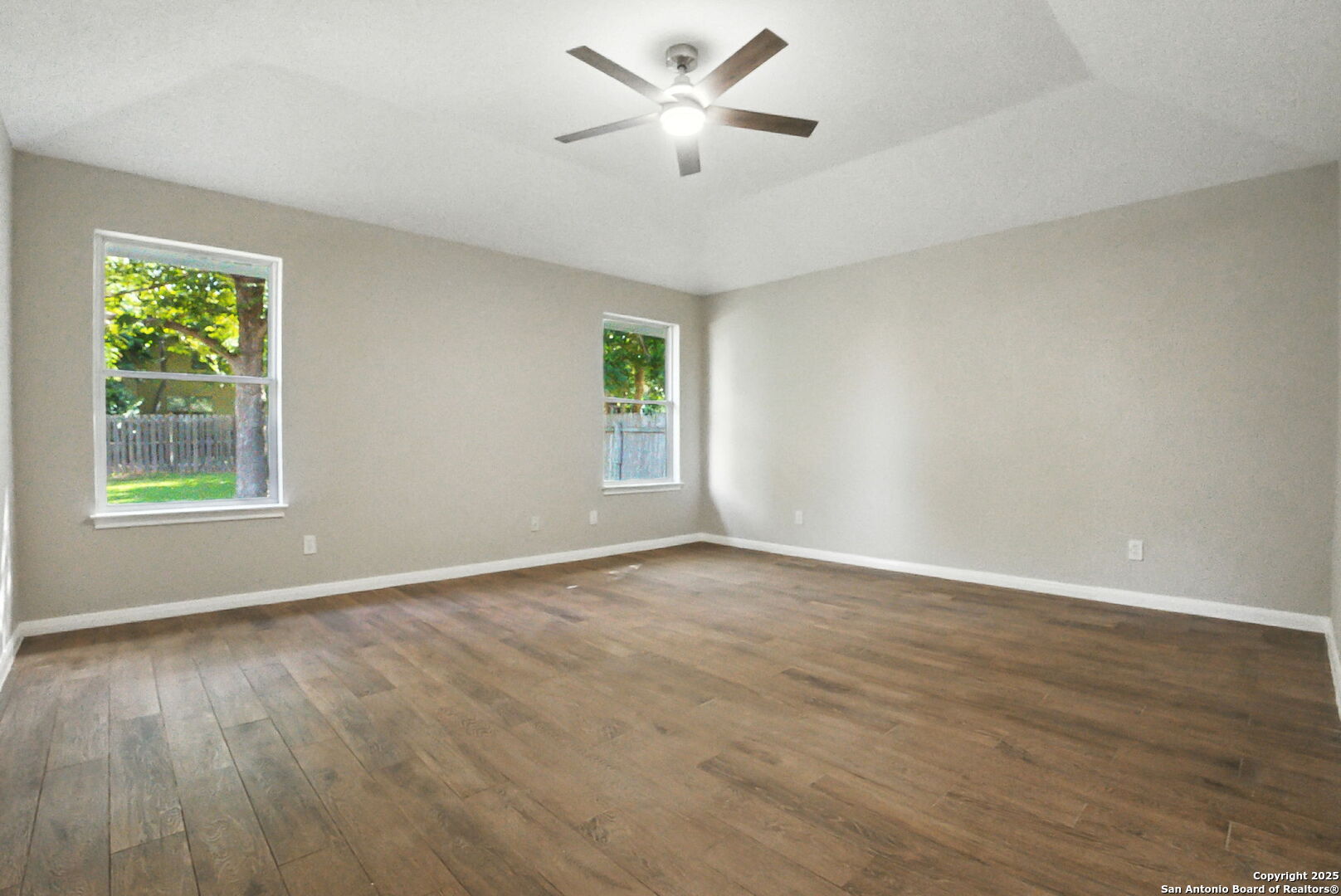 1280 Fox Glen