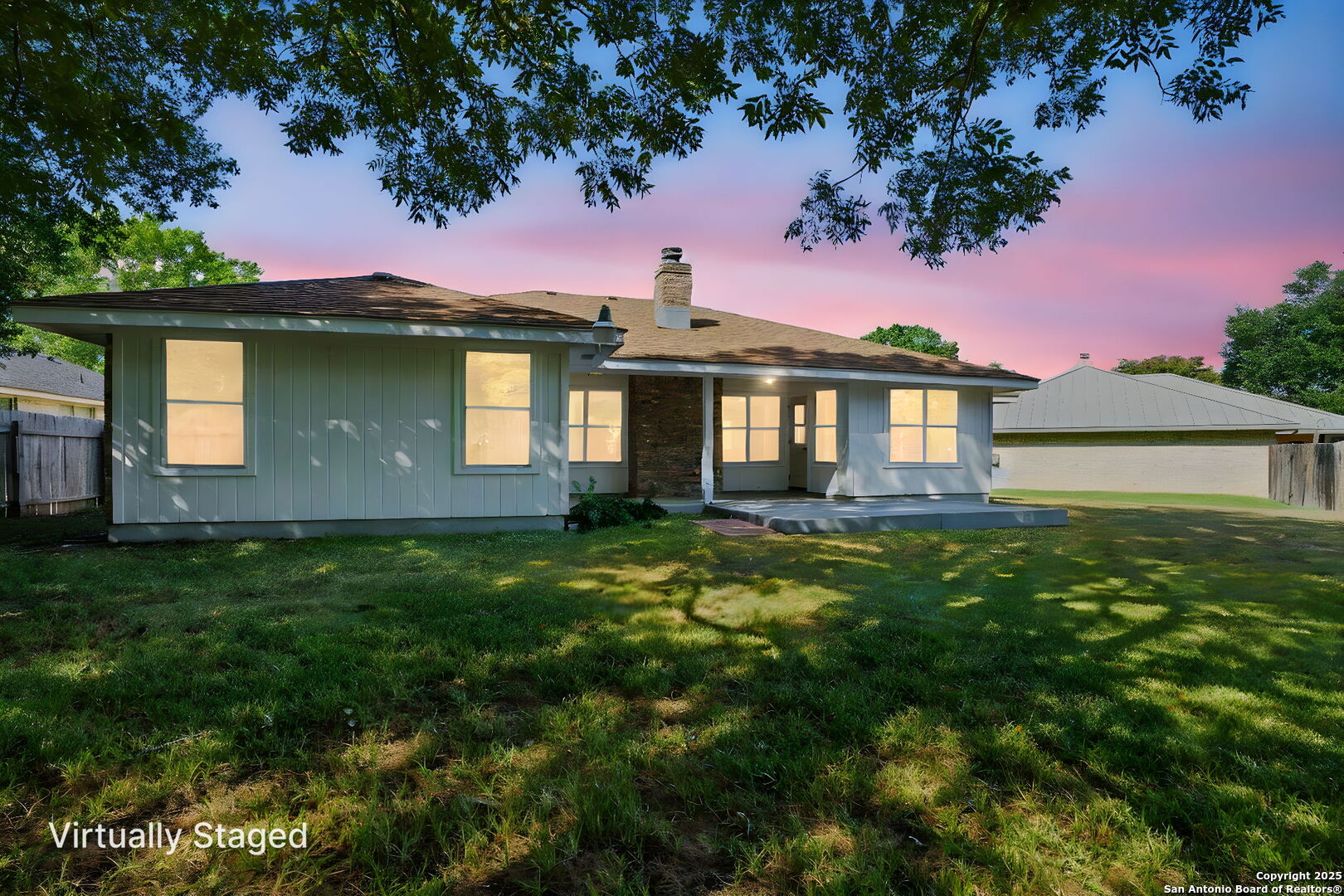 1280 Fox Glen