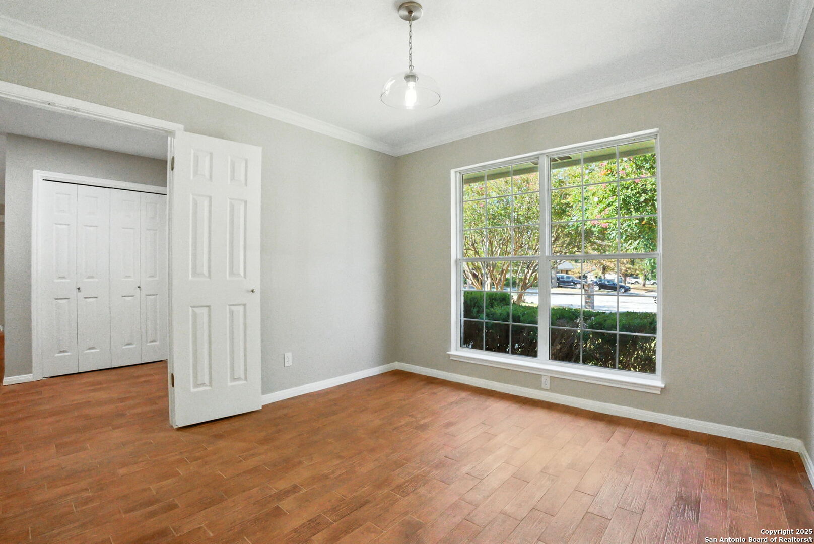 1280 Fox Glen