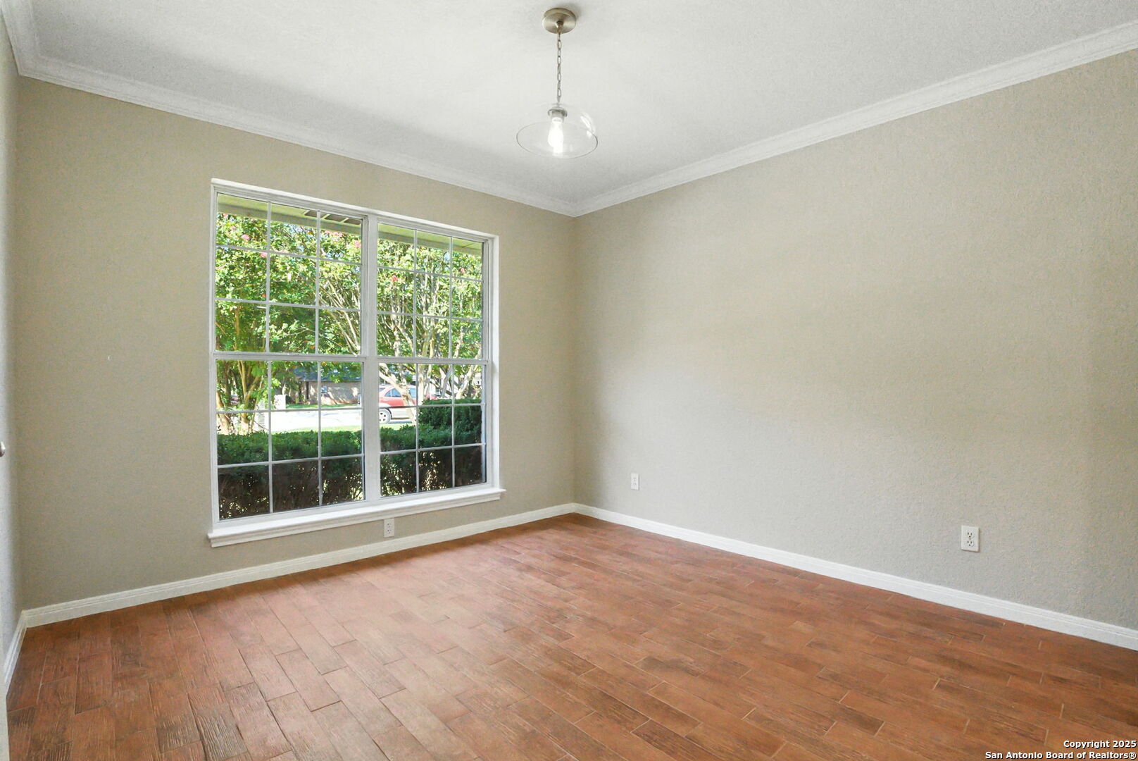 1280 Fox Glen
