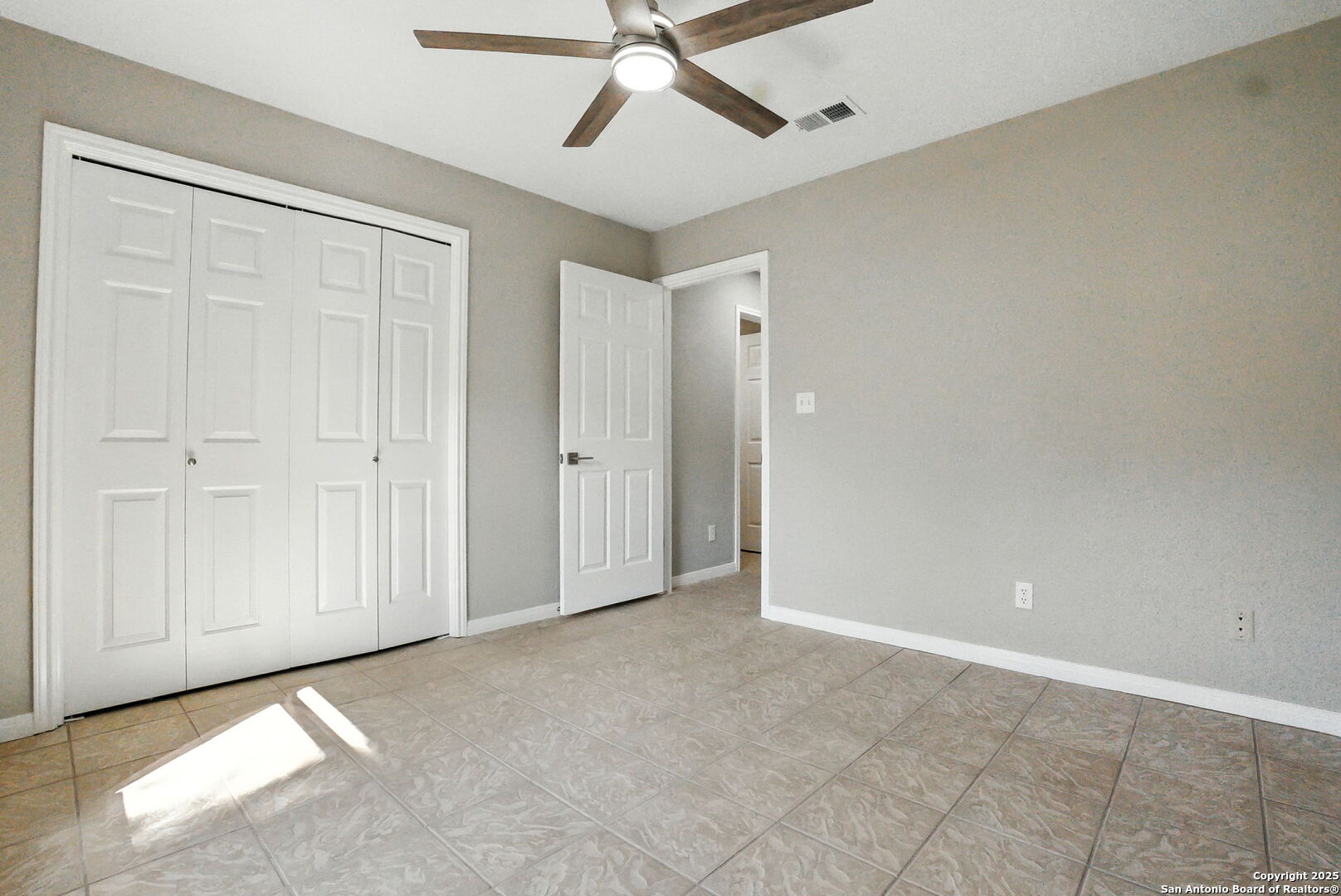 1280 Fox Glen