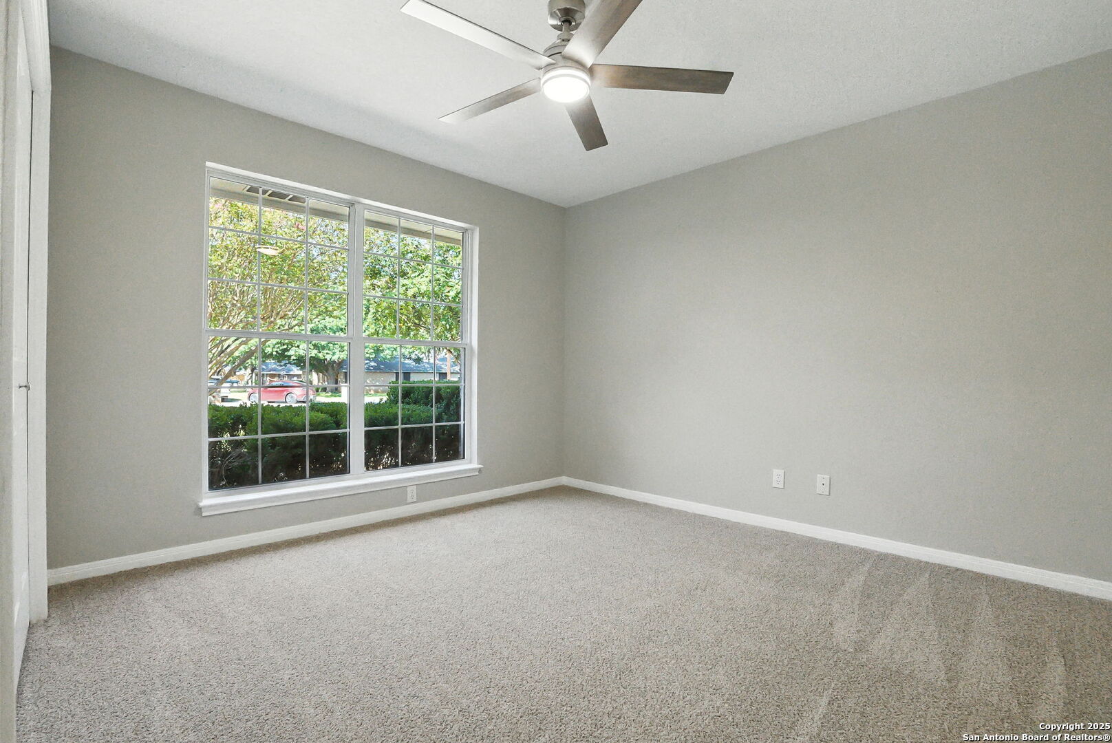 1280 Fox Glen