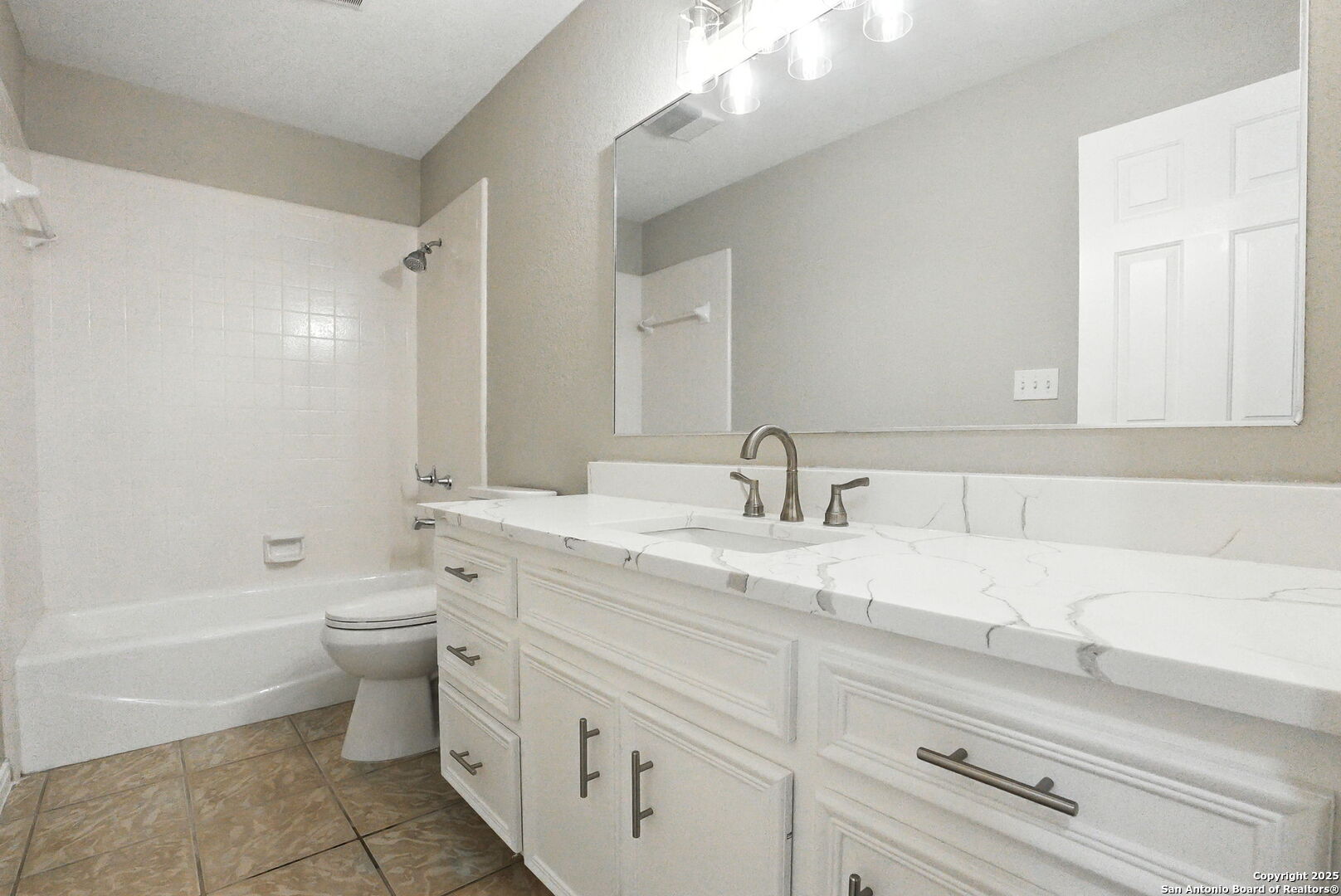 1280 Fox Glen