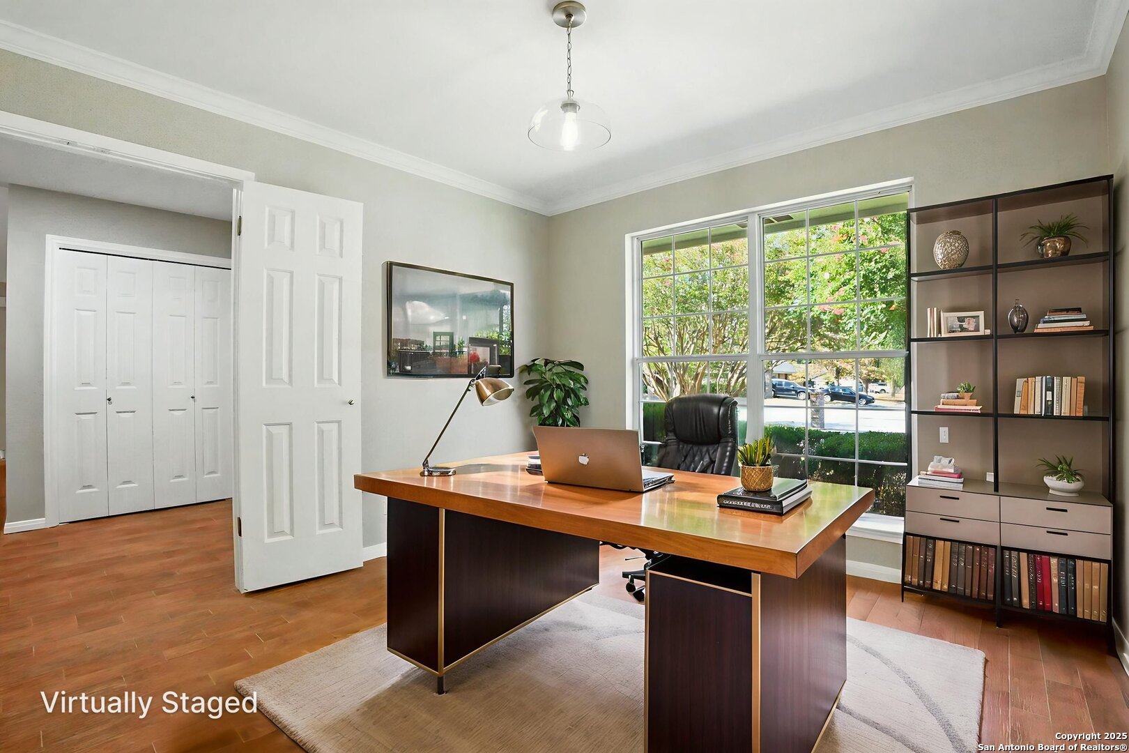 1280 Fox Glen