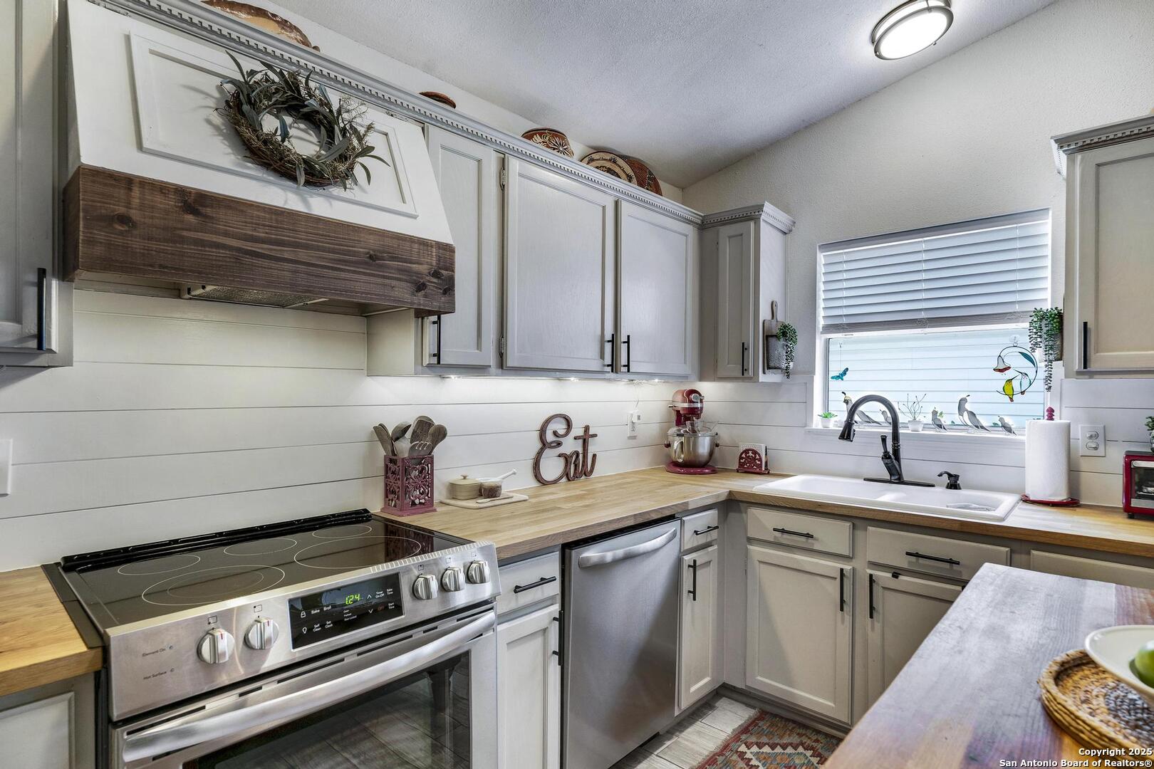 13642 Princes Knolls