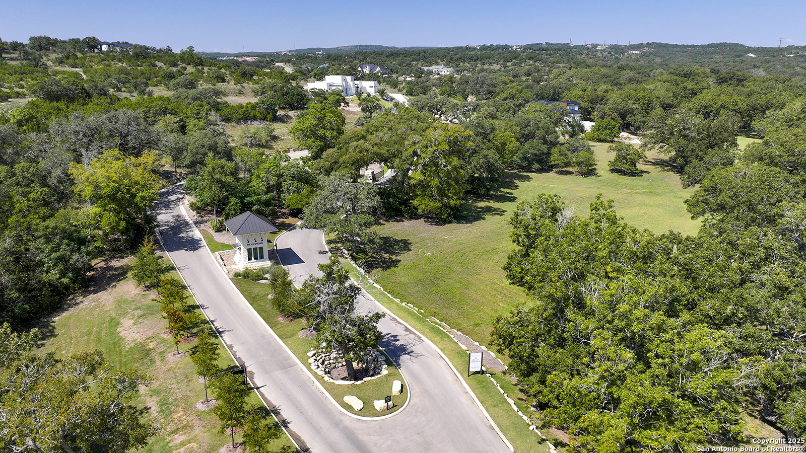 25811 Morhiss Point