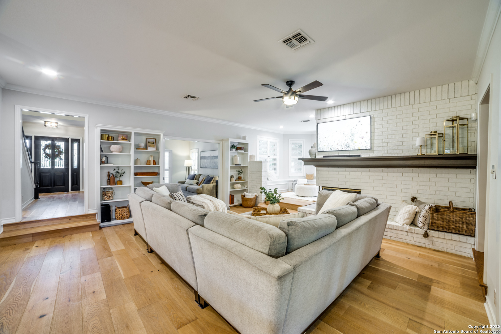 2242 Fawnfield