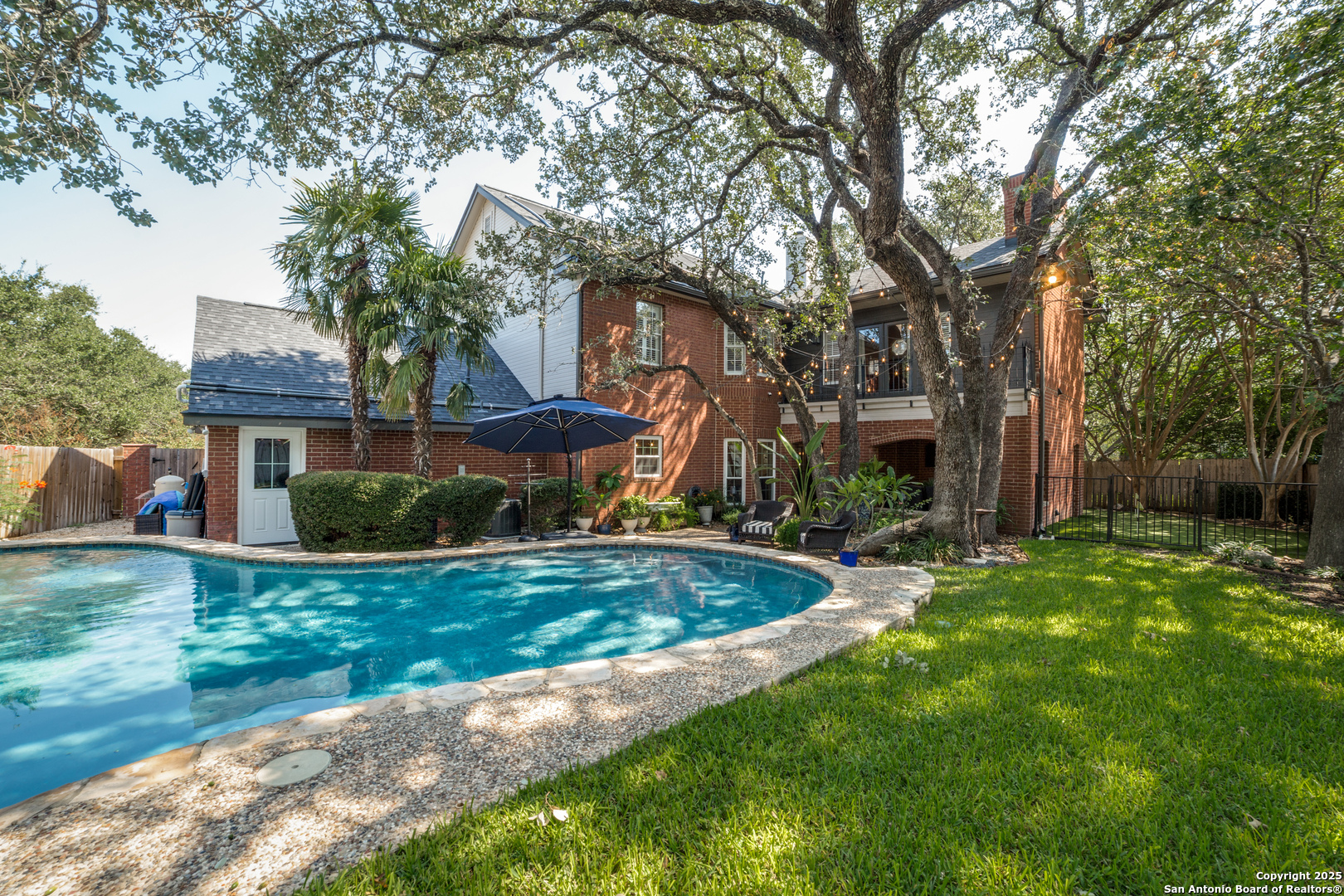 2242 Fawnfield