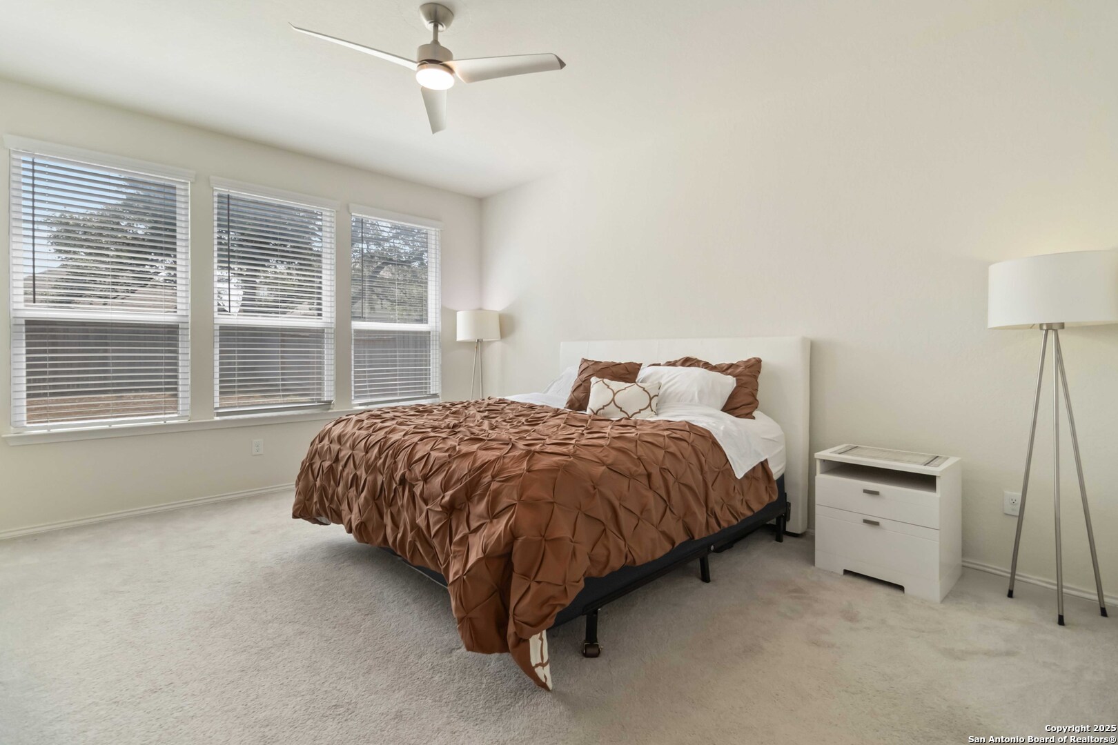 2275 Oak Run