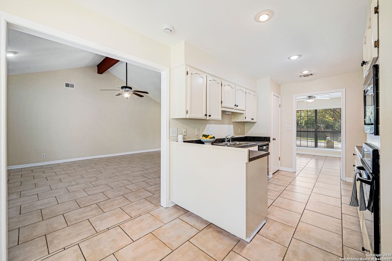 7535 UTSA Dr