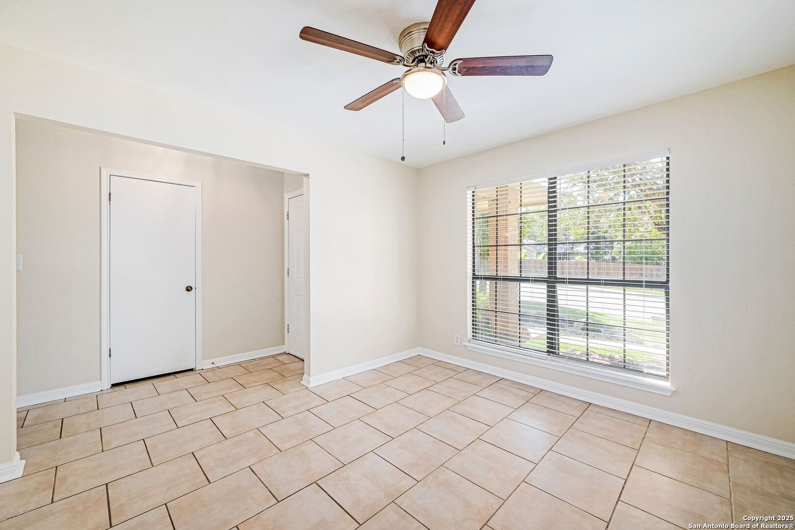 7535 UTSA Dr