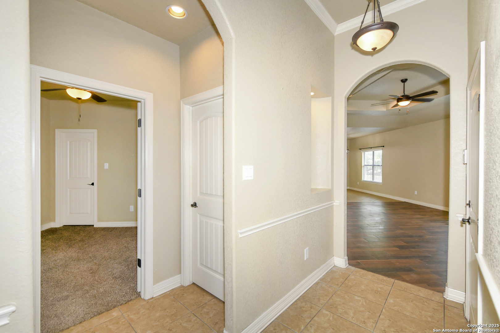 13709 Trailside Ln