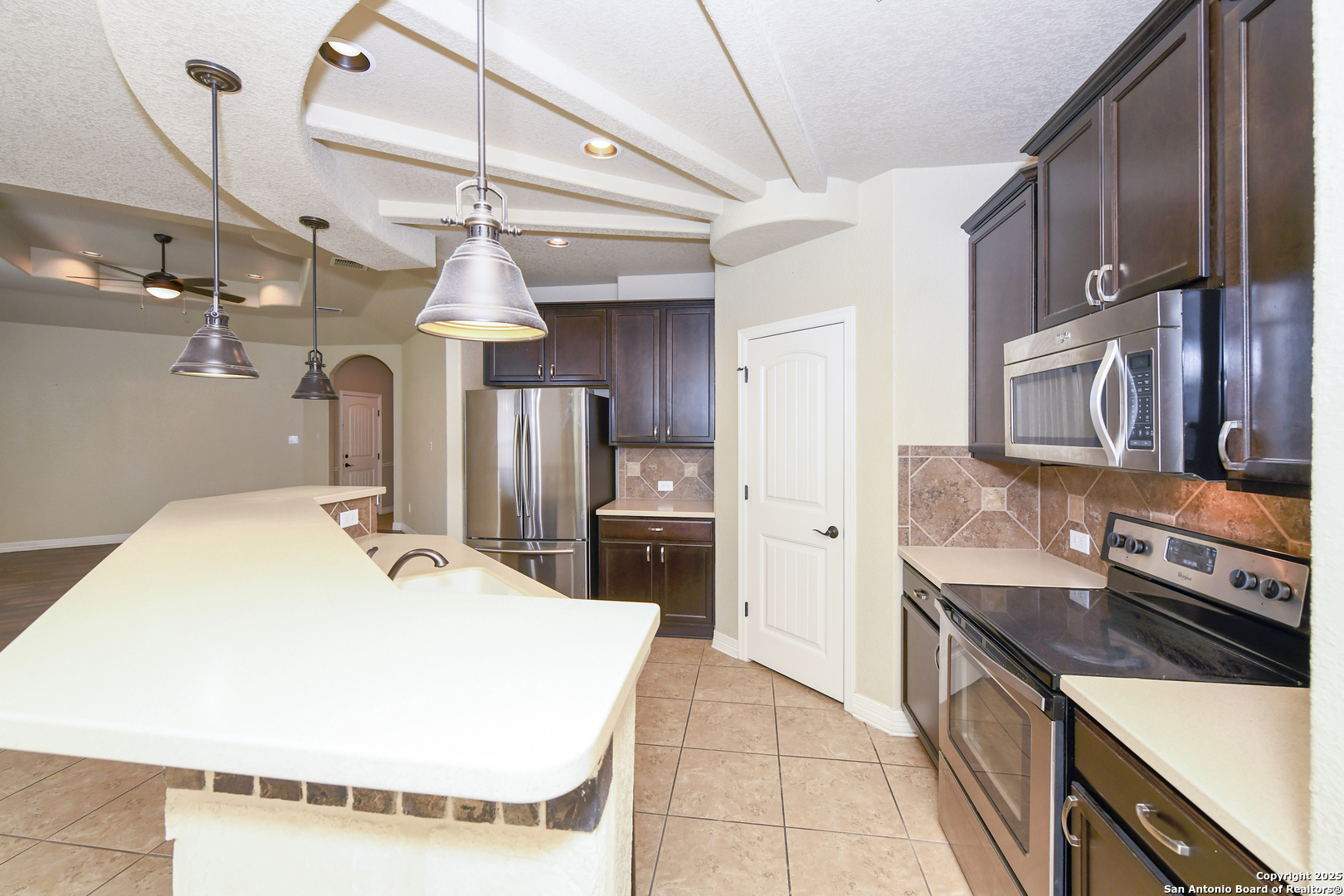 13709 Trailside Ln