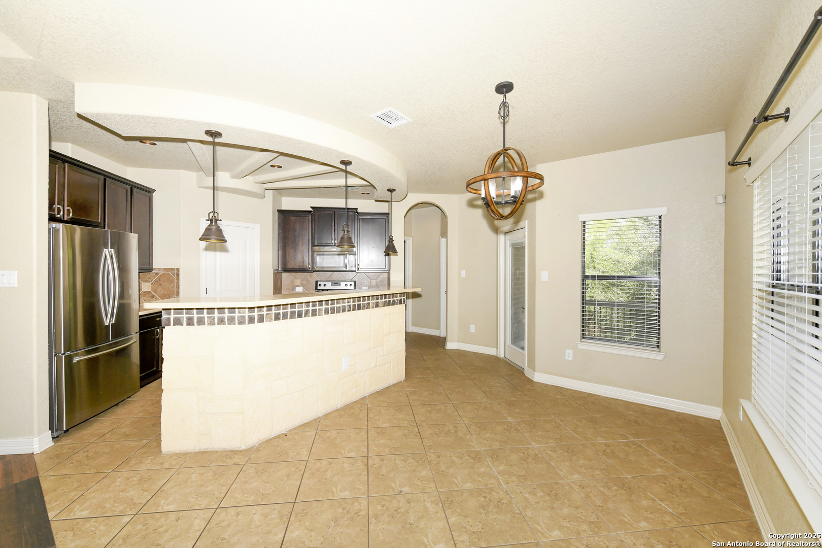 13709 Trailside Ln