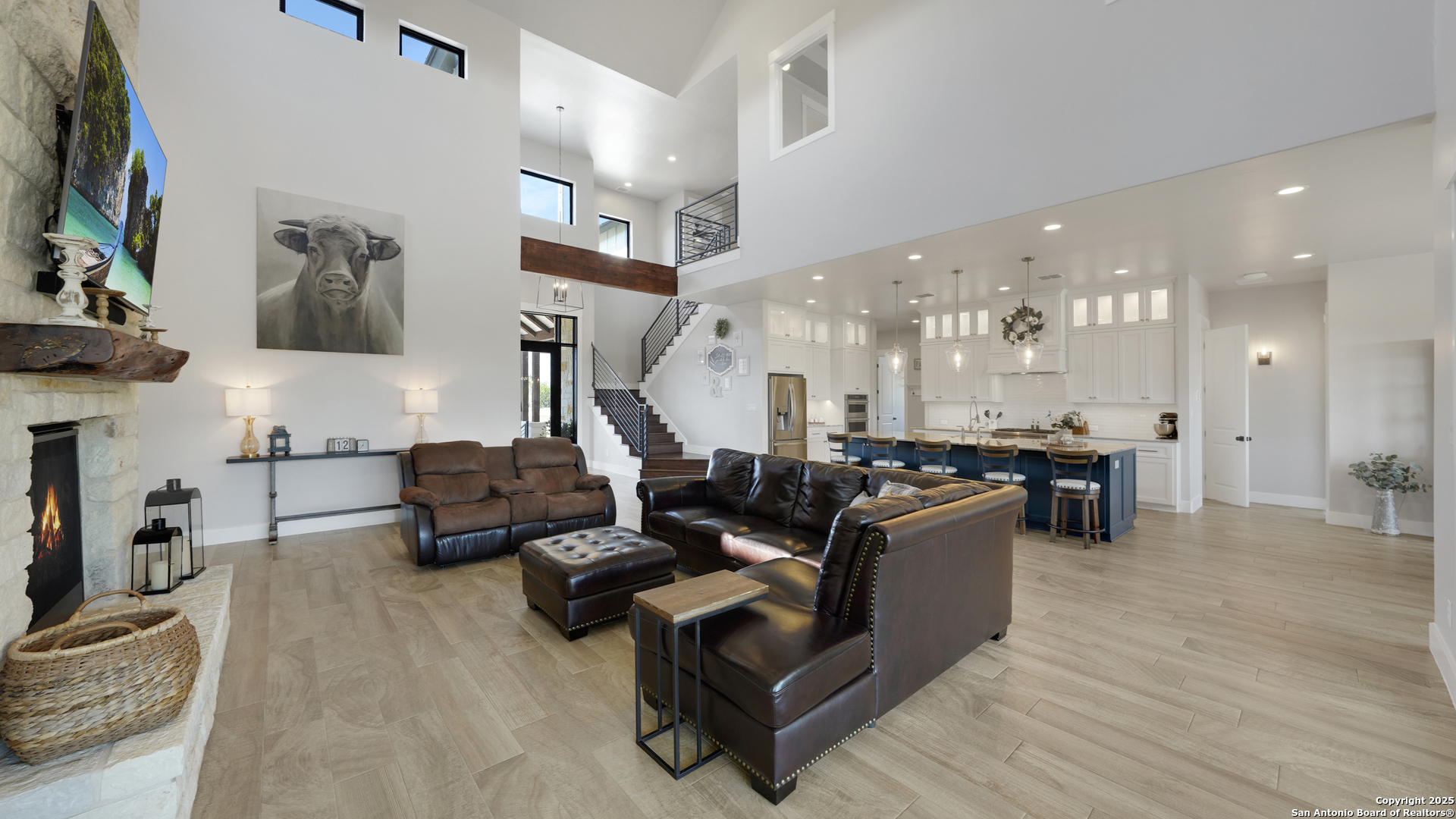 2116 Senora Ridge