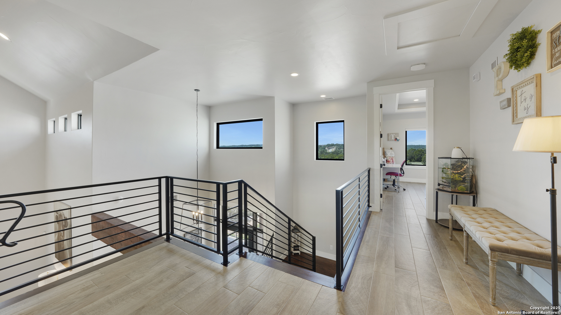 2116 Senora Ridge