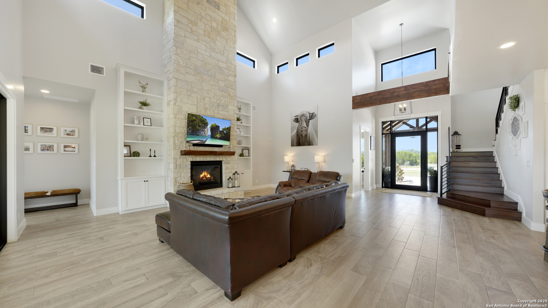 2116 Senora Ridge