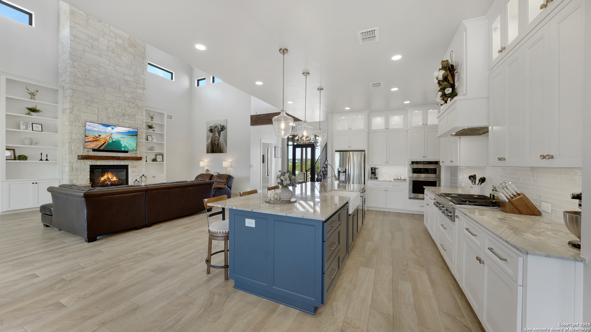 2116 Senora Ridge