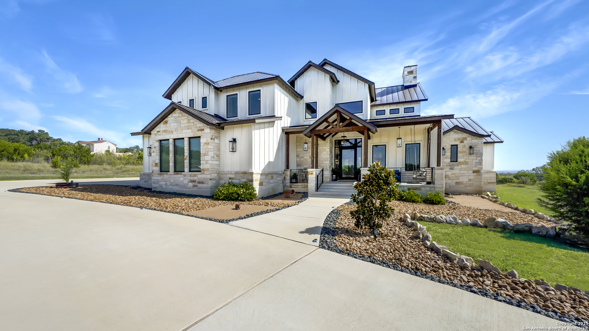 2116 Senora Ridge