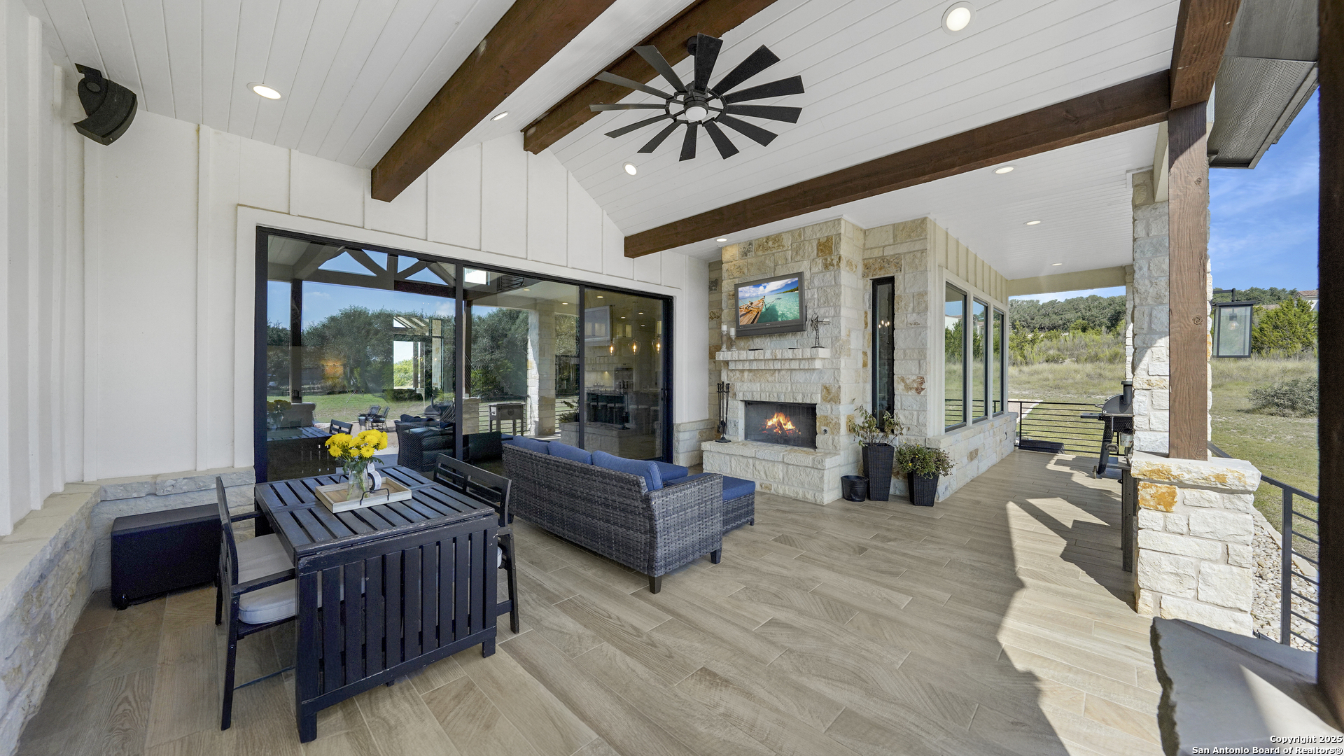 2116 Senora Ridge