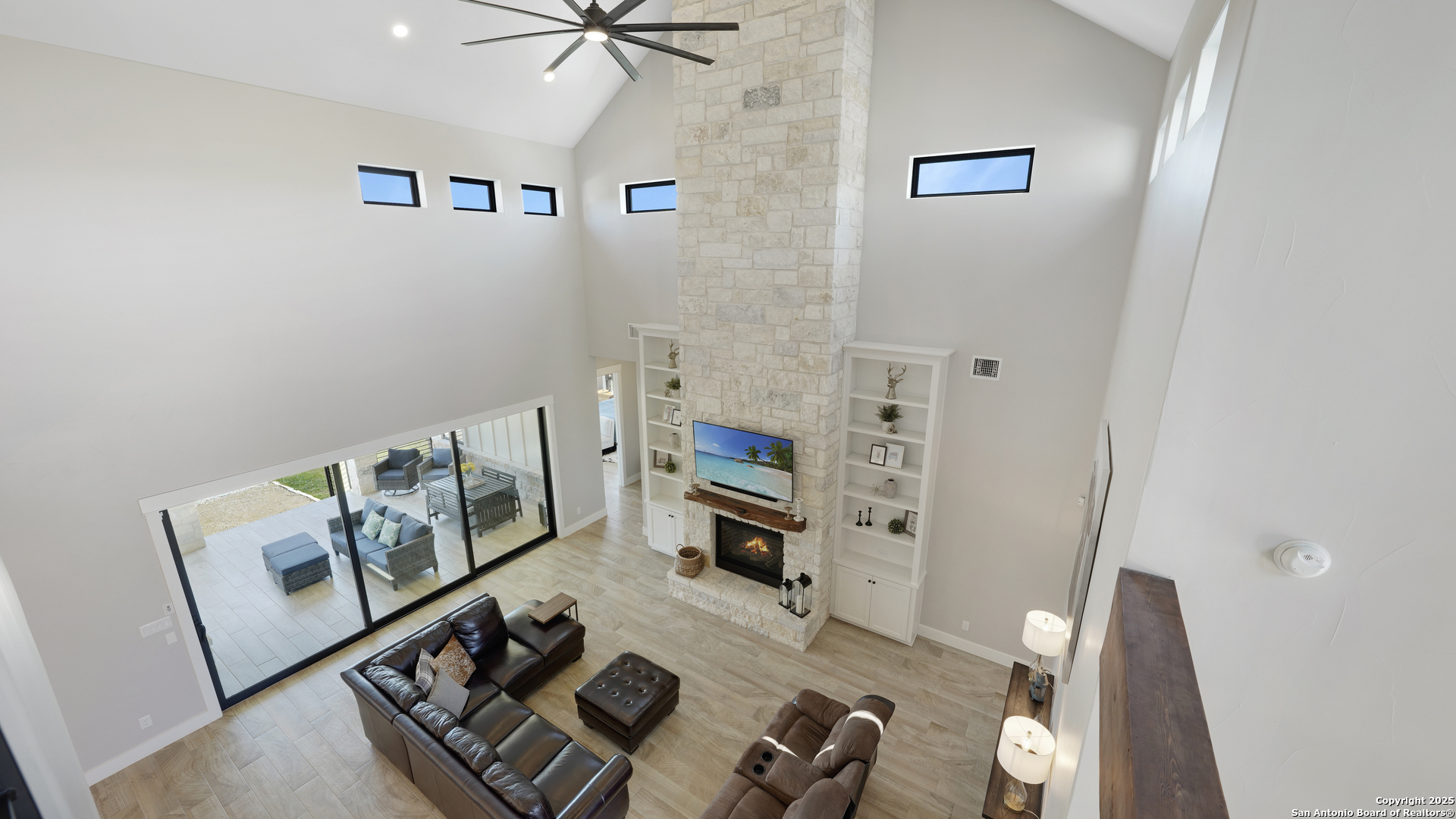2116 Senora Ridge