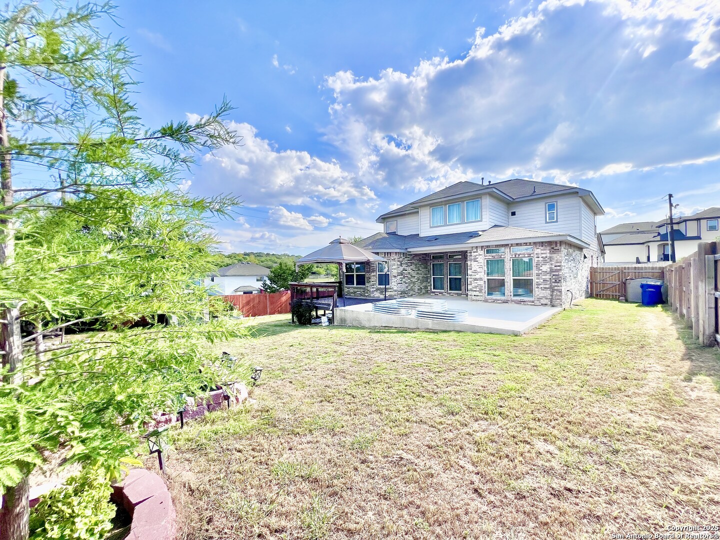 15110 Westface