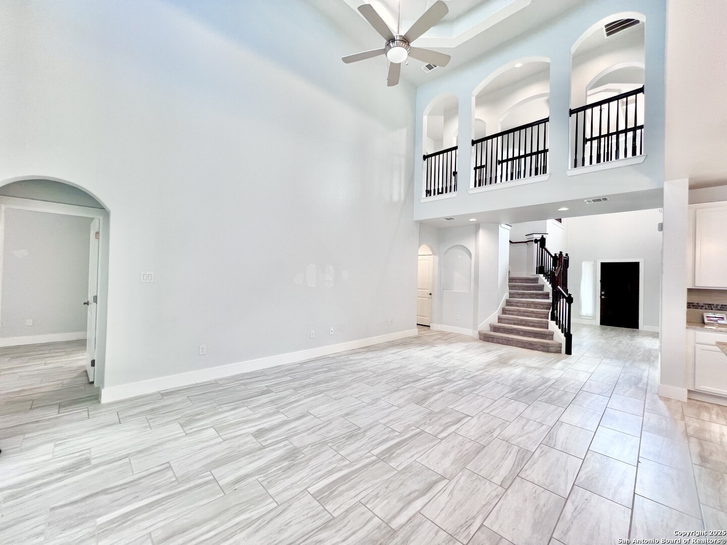 15110 Westface
