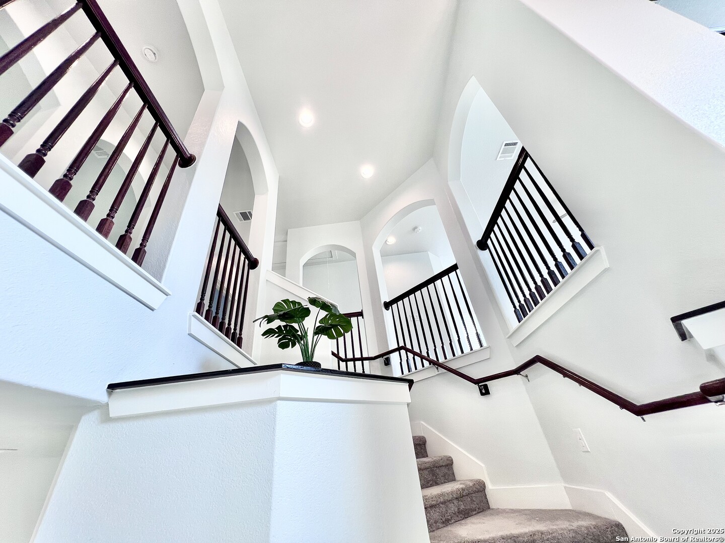 15110 Westface