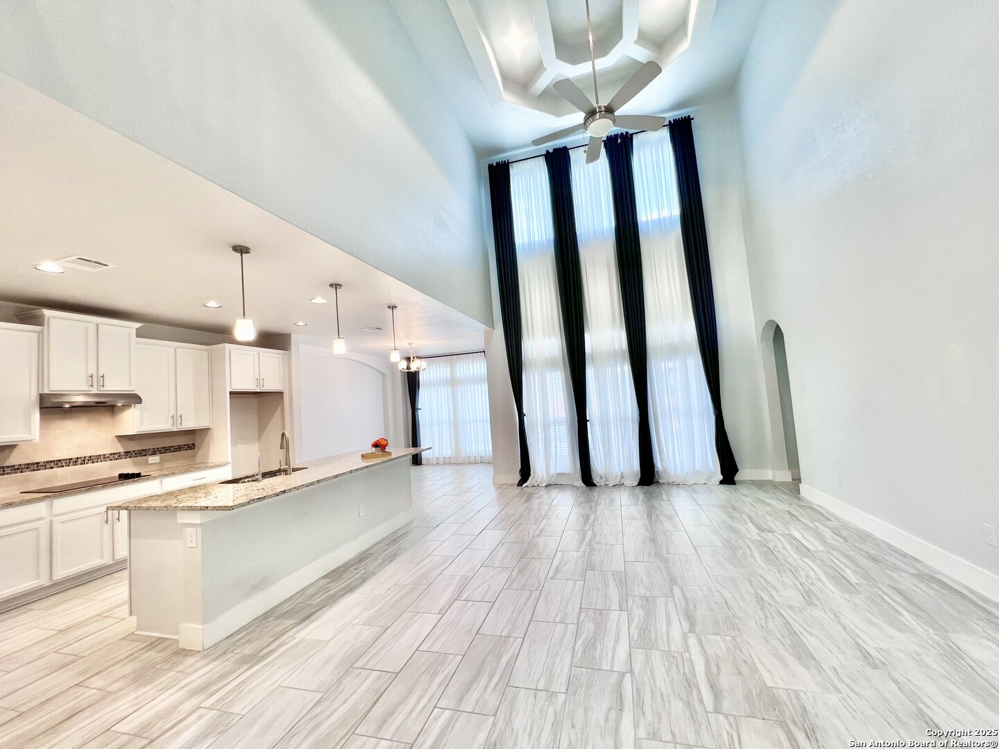 15110 Westface