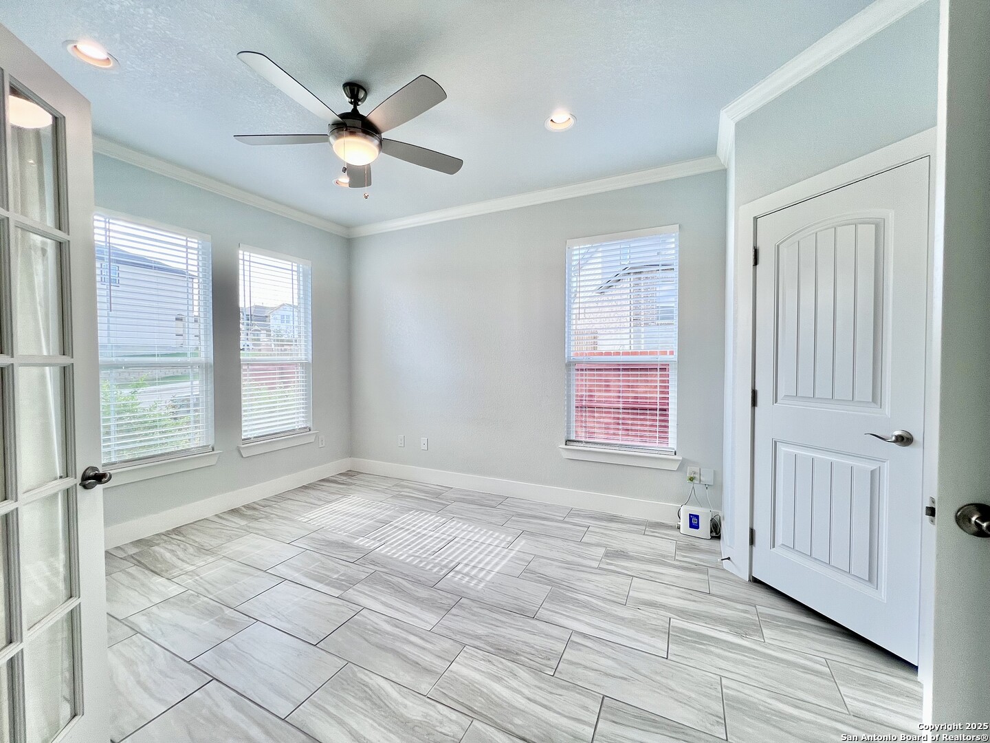 15110 Westface