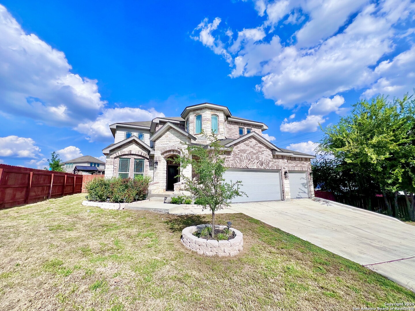 15110 Westface
