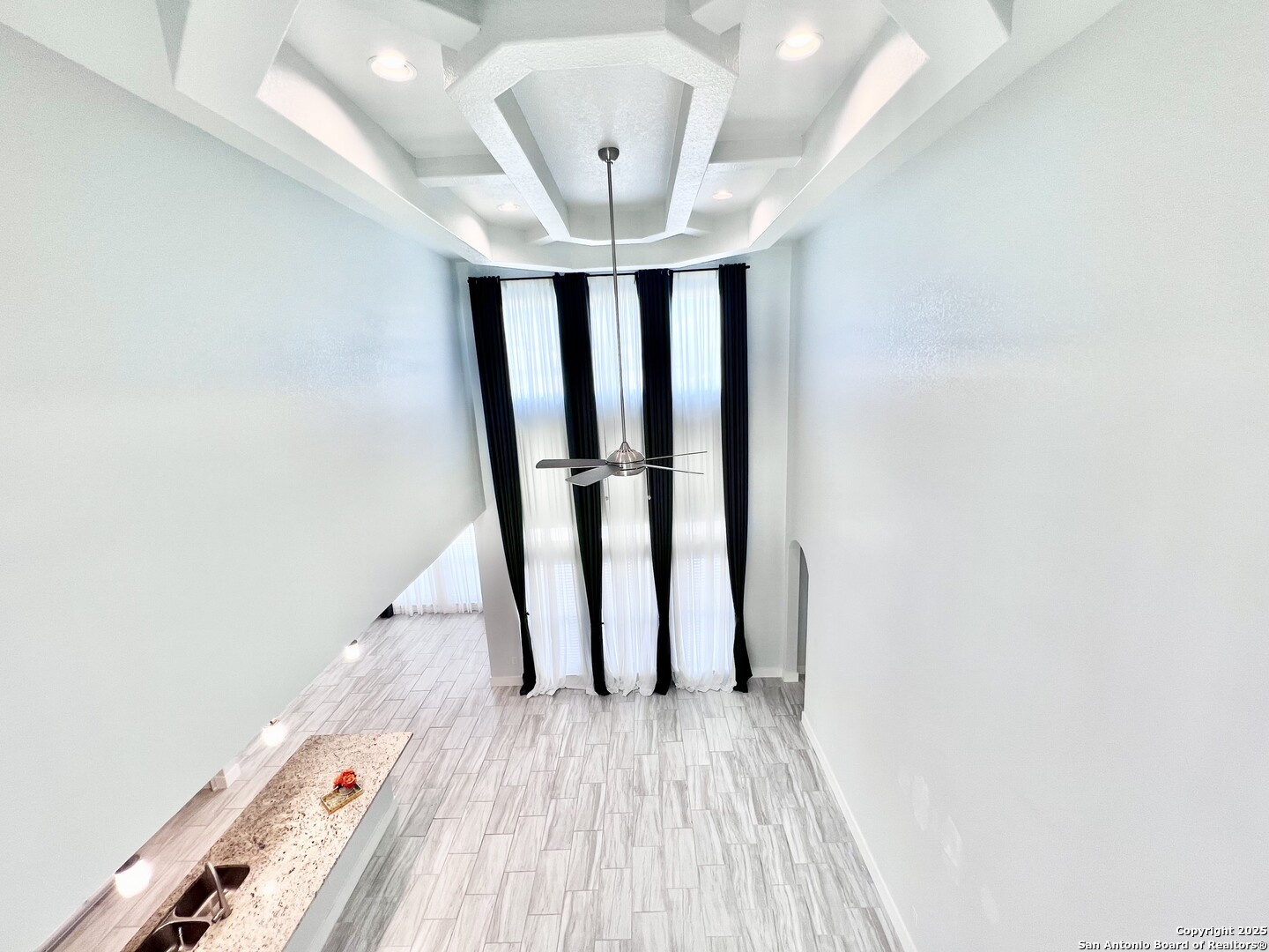15110 Westface