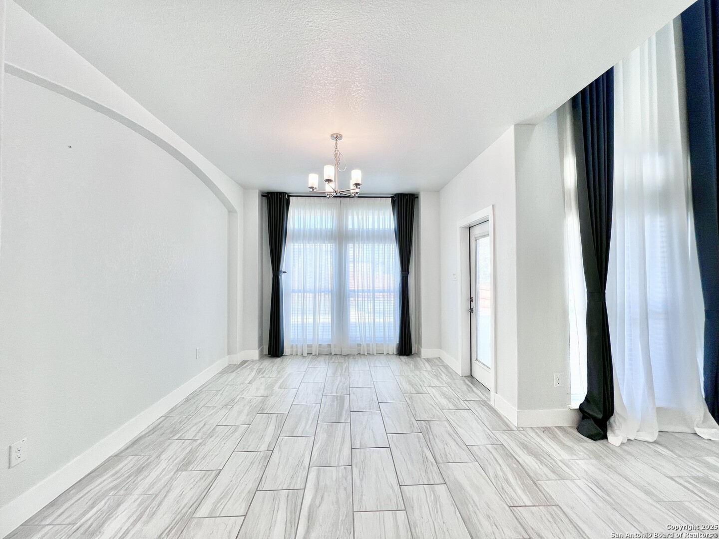 15110 Westface
