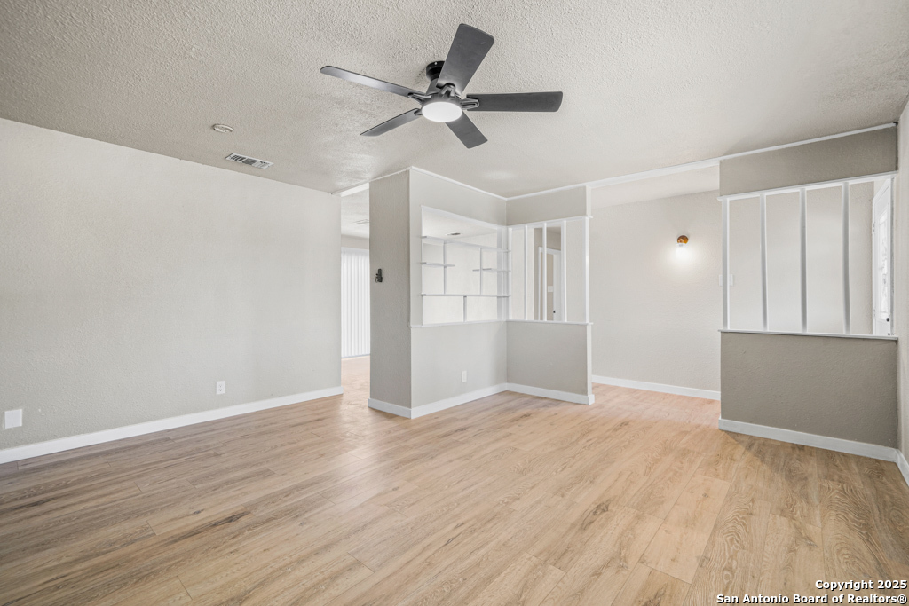 111 Lake Valley