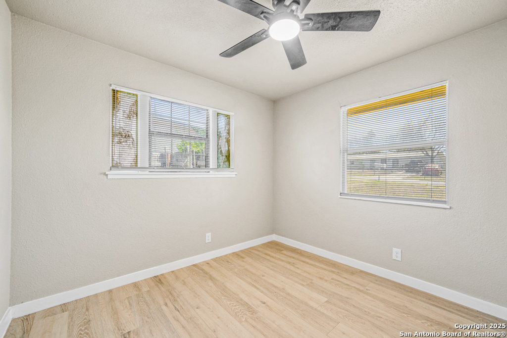 111 Lake Valley