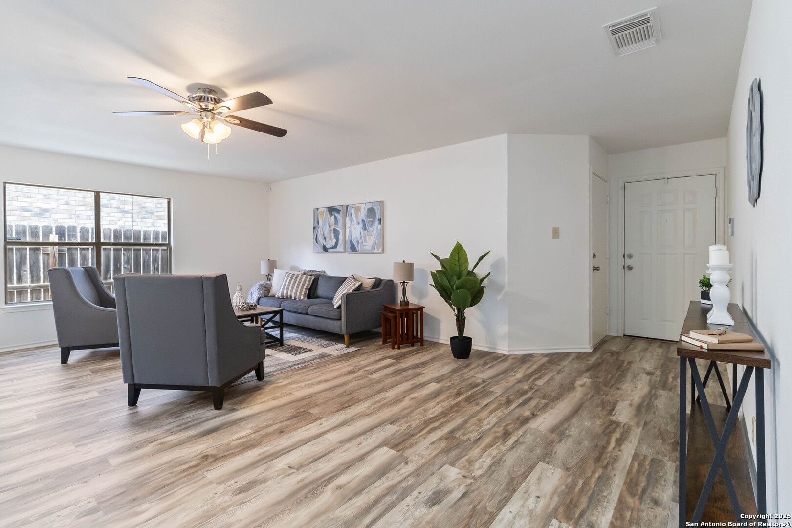 13115 Regency Bend