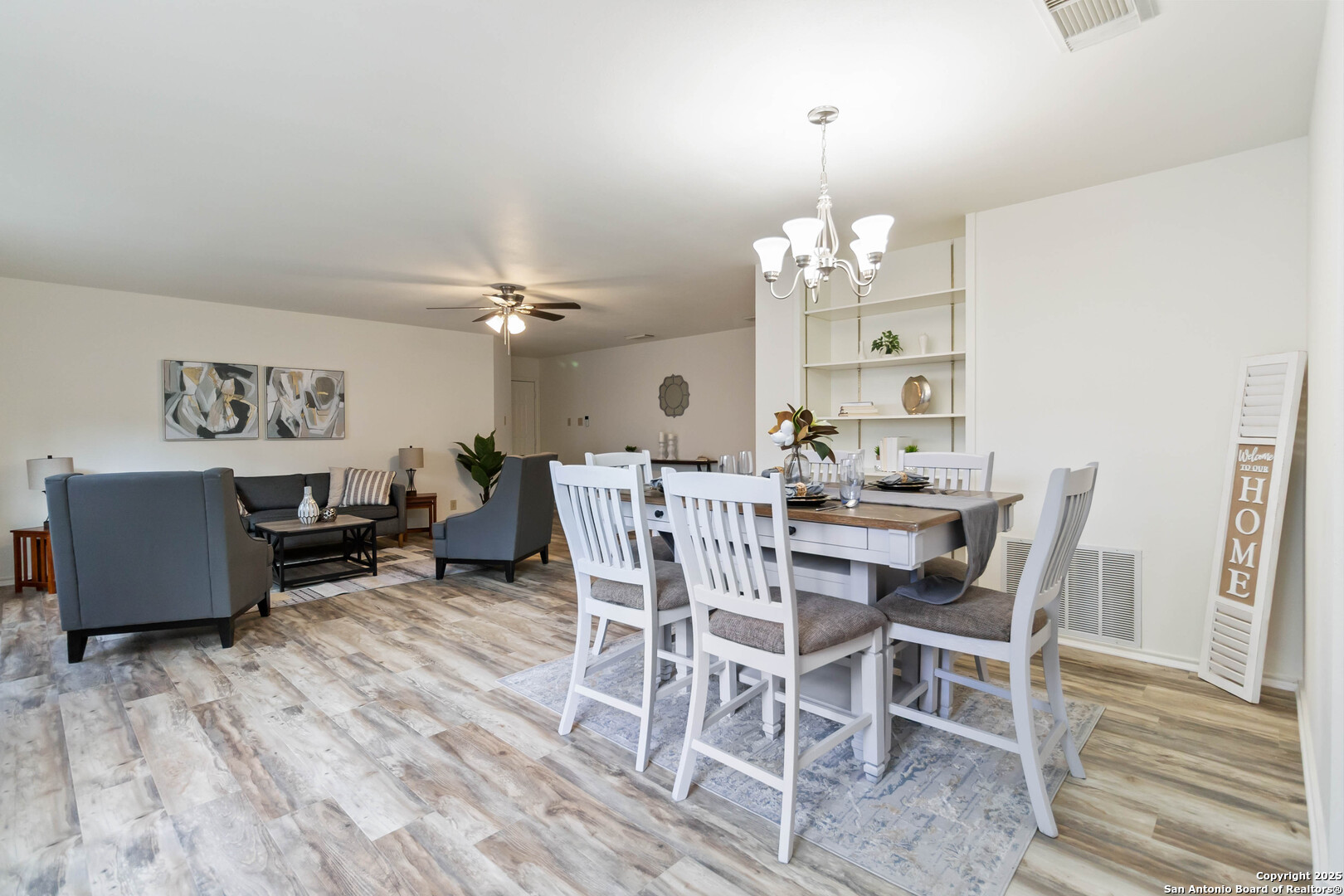 13115 Regency Bend