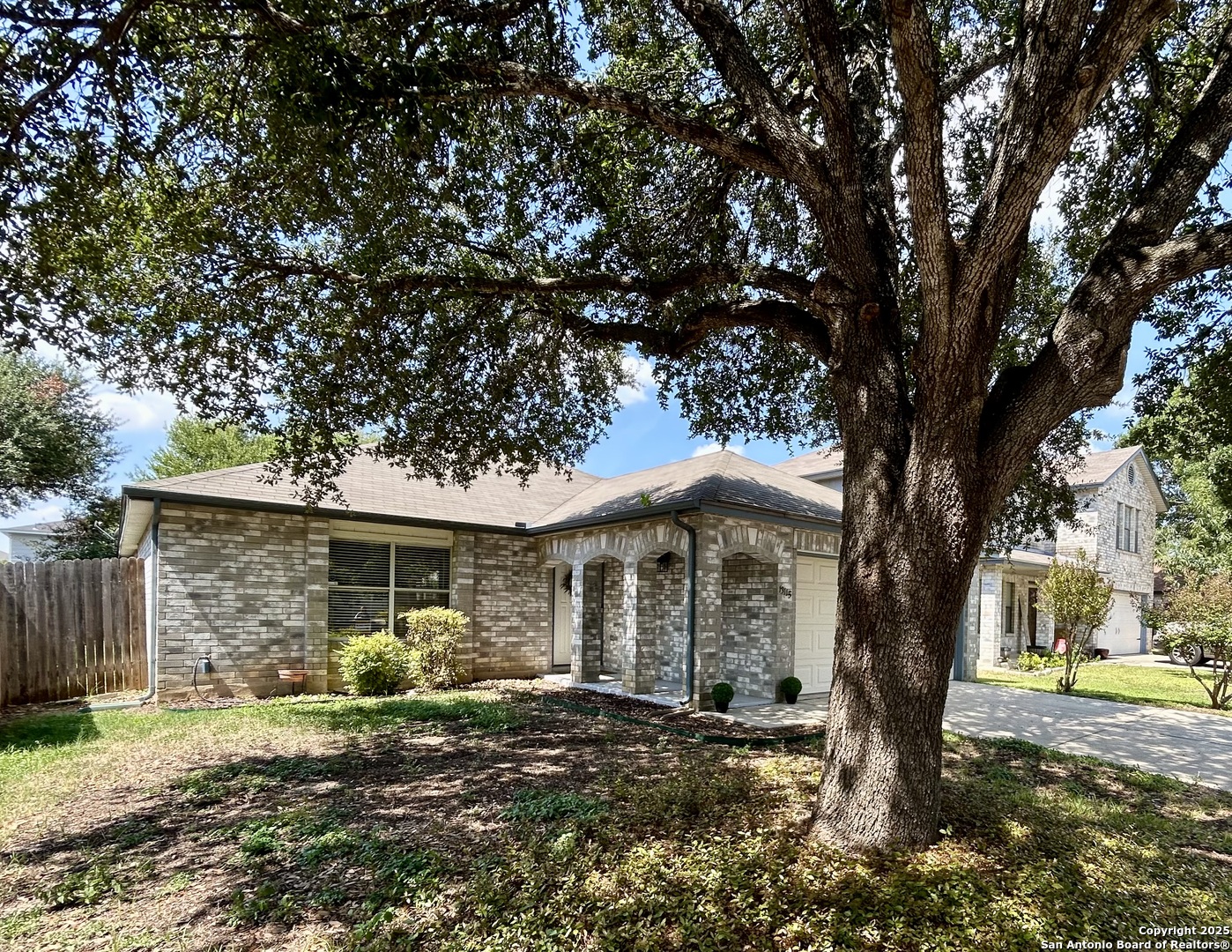 13115 Regency Bend