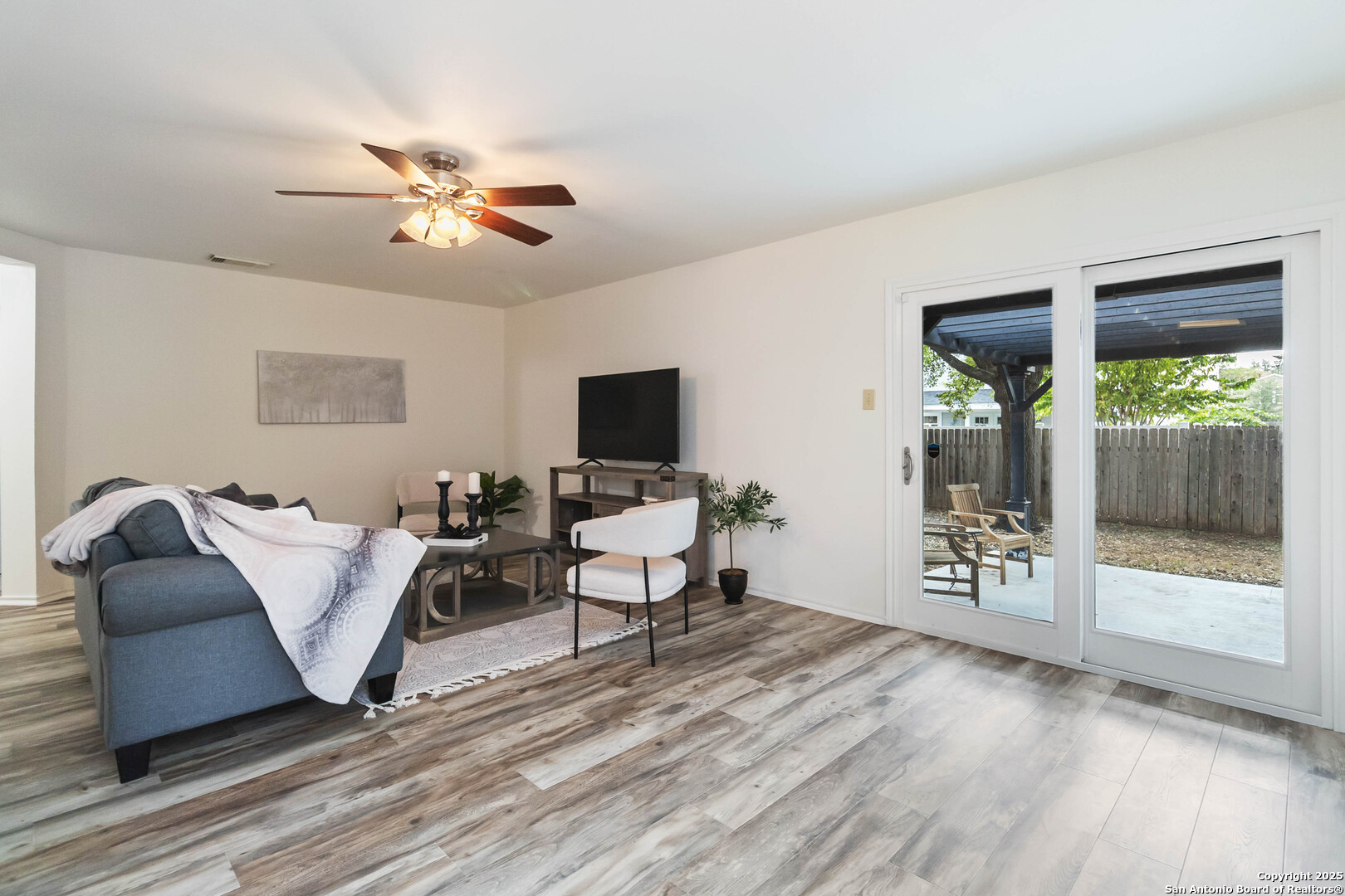13115 Regency Bend