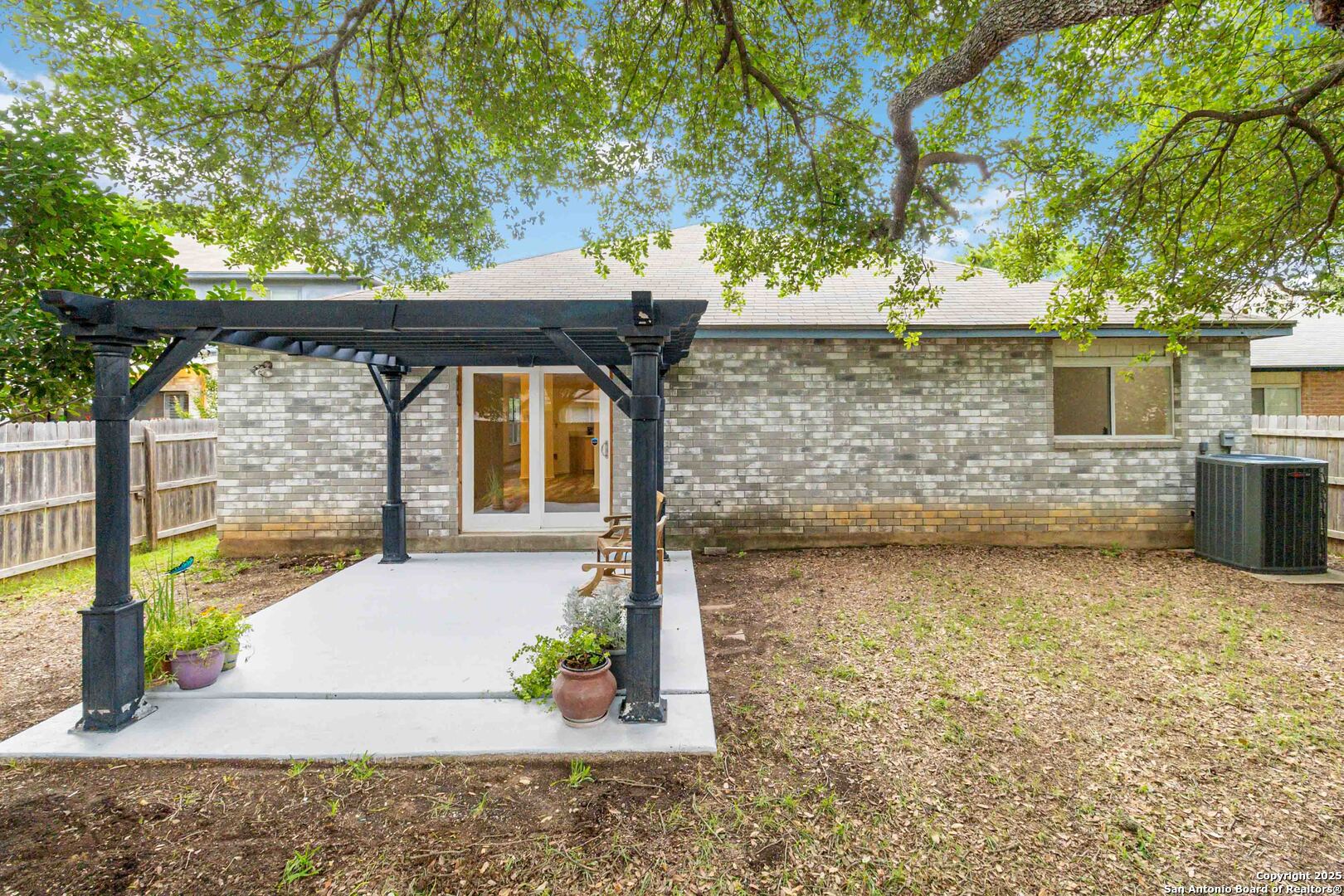 13115 Regency Bend