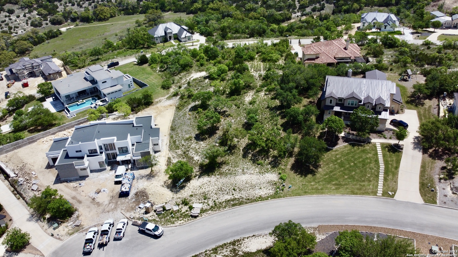 23519 Avila Ridge