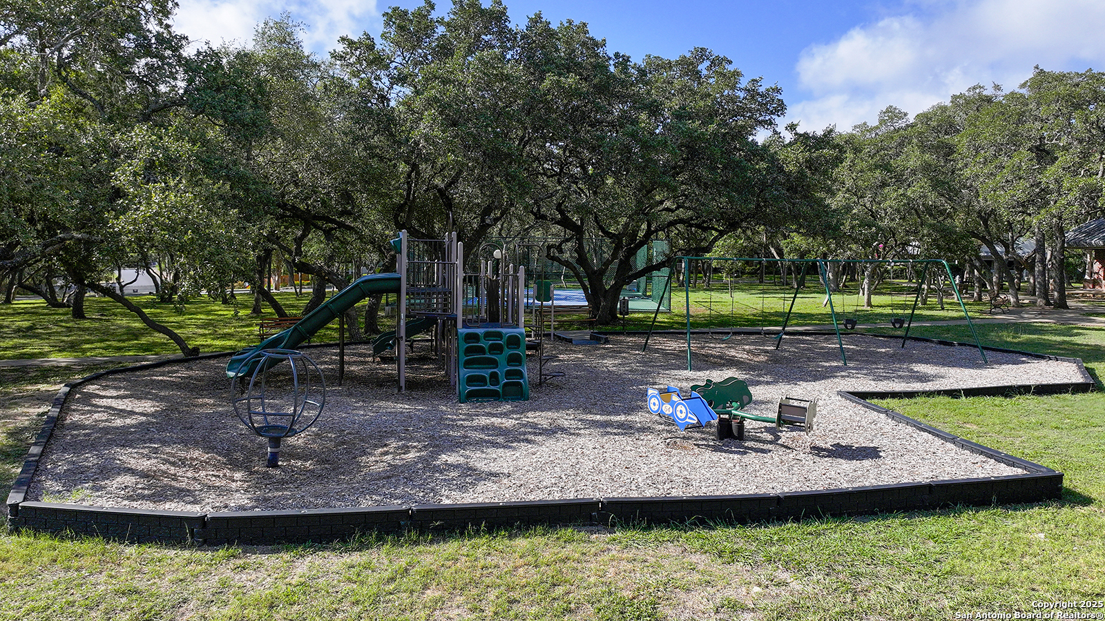 13126 Winding Creek