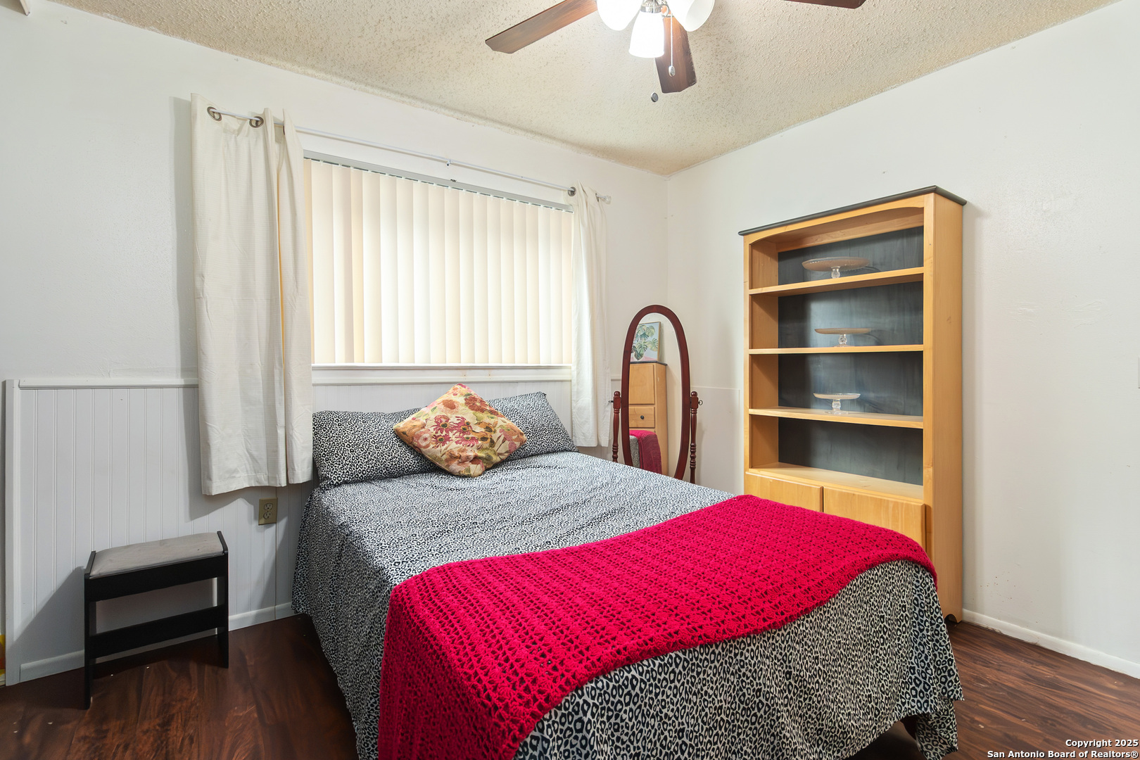 2711 Lake Arbor