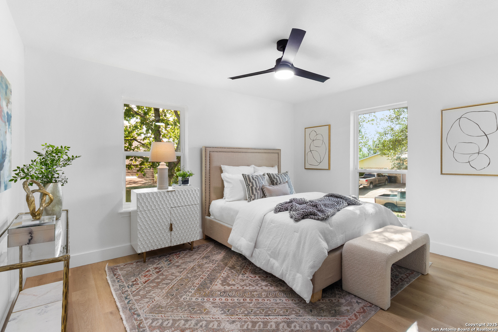 1124 Fox Run Circle