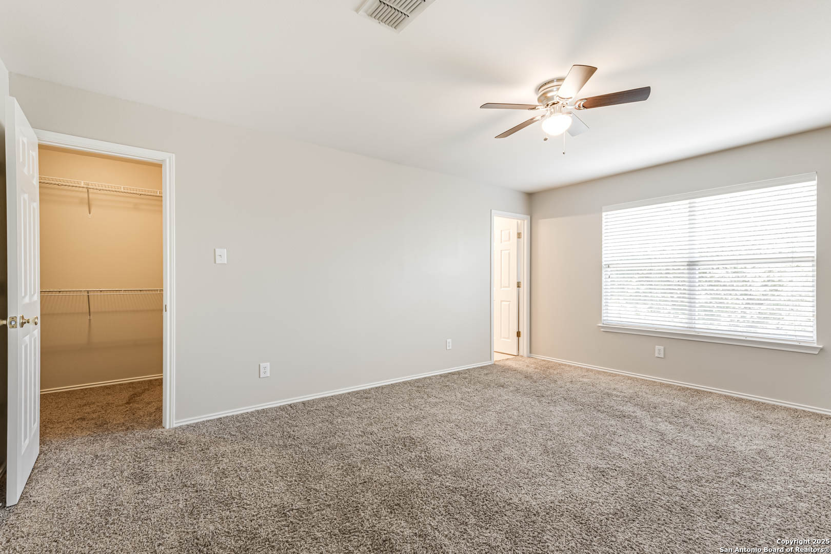 8903 Meadow Springs